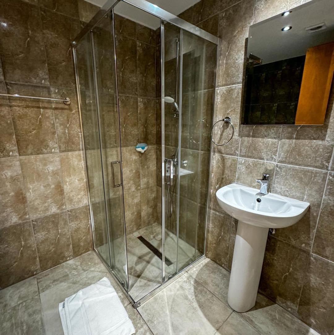 M. Moniatis Hotel 레메소스 외부 사진