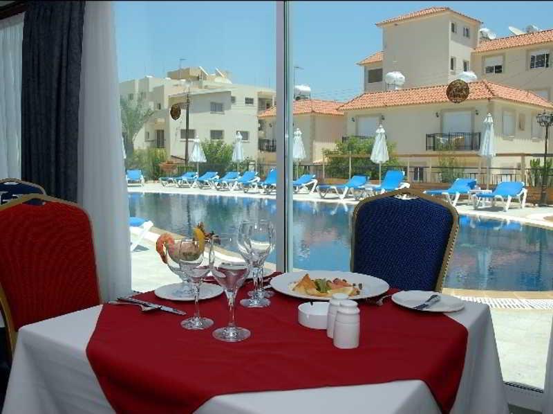 M. Moniatis Hotel 레메소스 외부 사진